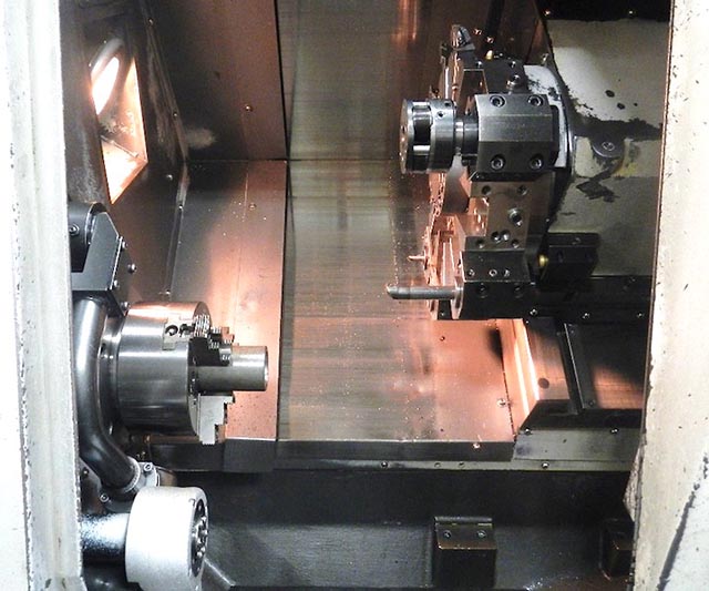 6" DAEWOO ... SLANT BED LATHE ... HYD. CHUCK